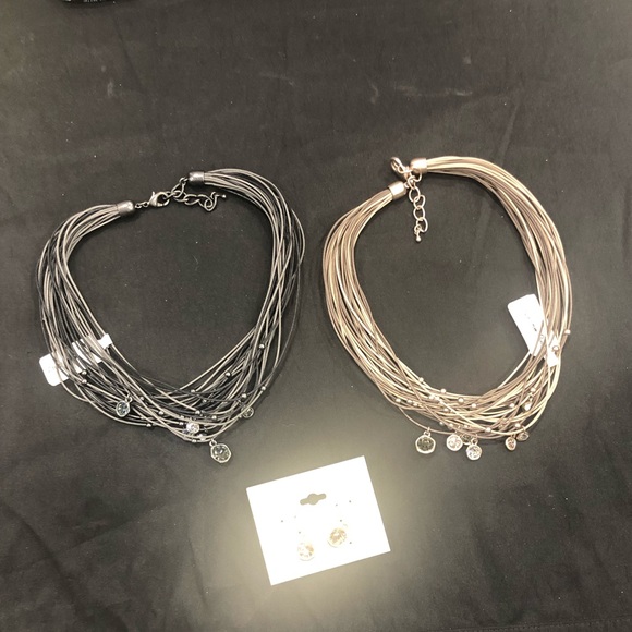 Escape From Paris by Dominique - Picture 1 of 3